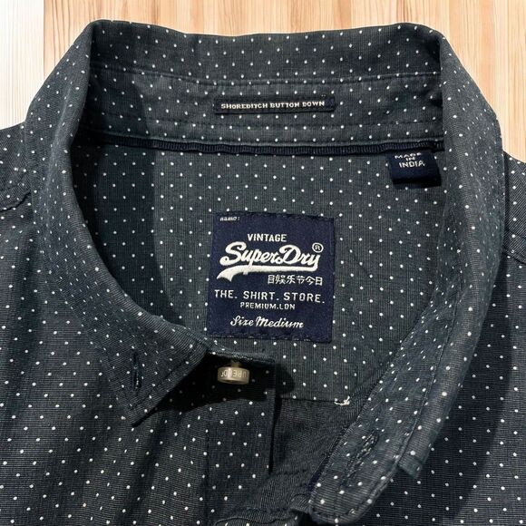 Vintage SuperDry Mens Size M Black Polka Dot Button Down Shirt Short Sleeve - Picture 5 of 9